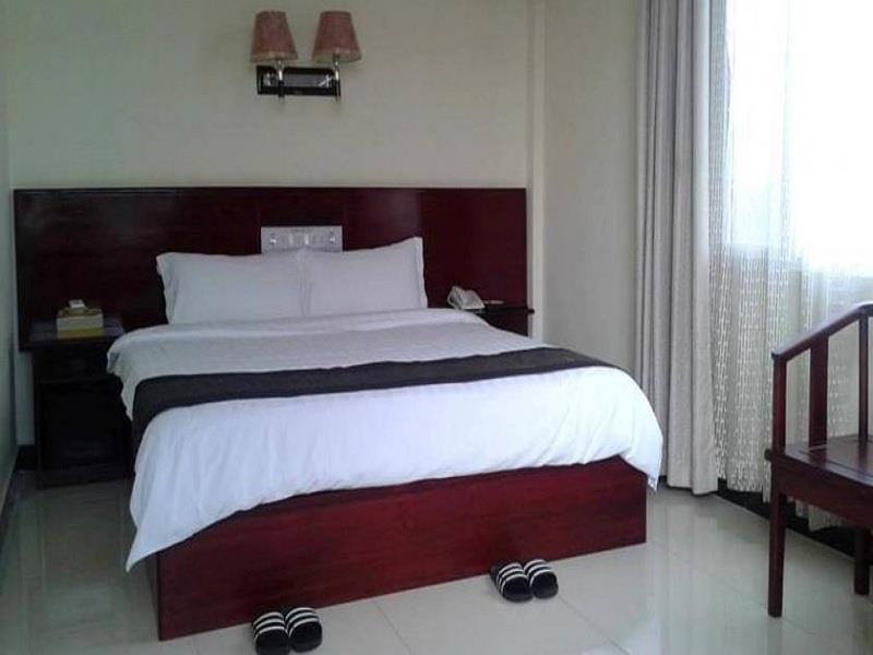 Golden Hill Hotel - Lashio Ngoại thất bức ảnh